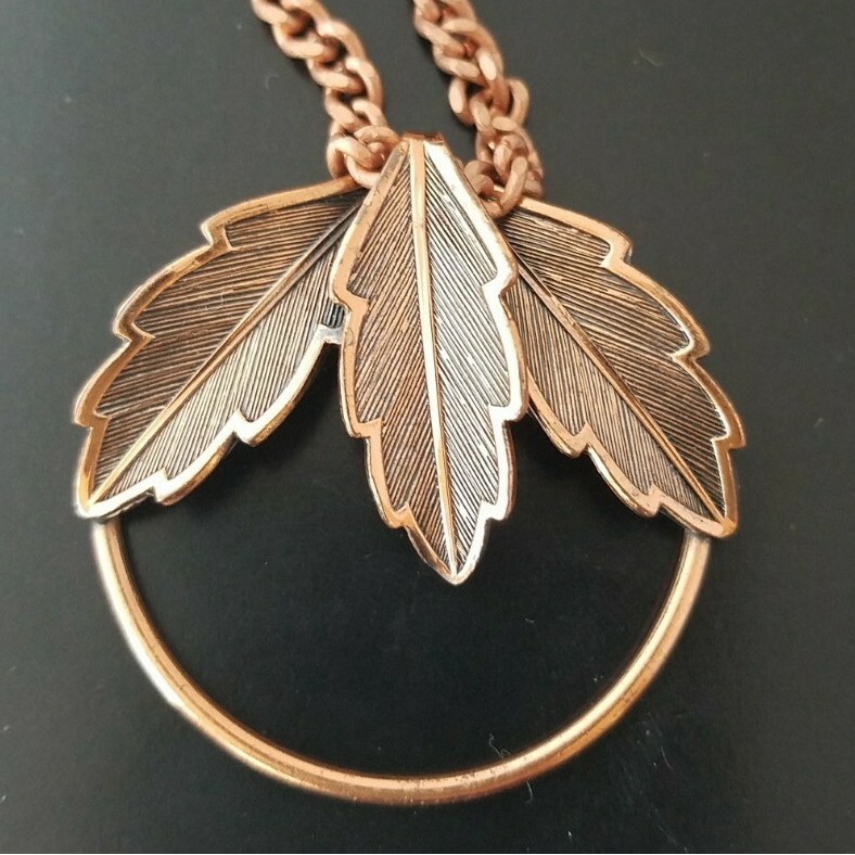 Aquarius Vintage Necklace Bell Trading Post Leaf